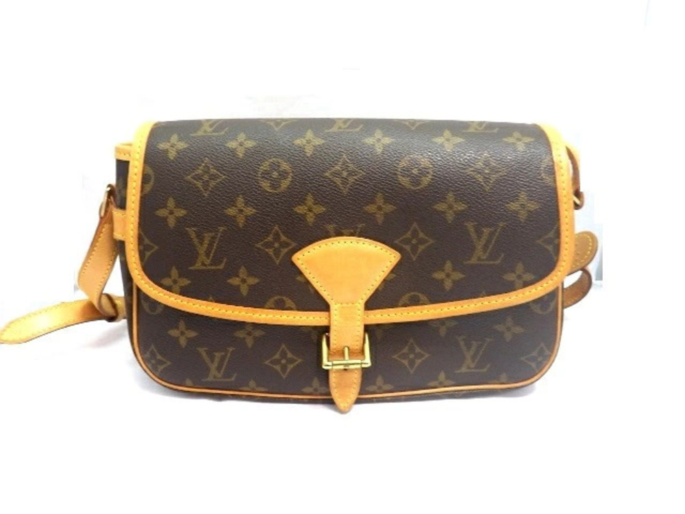 LOUIS VUITTON Sologne Monogram Shoulder Bag
